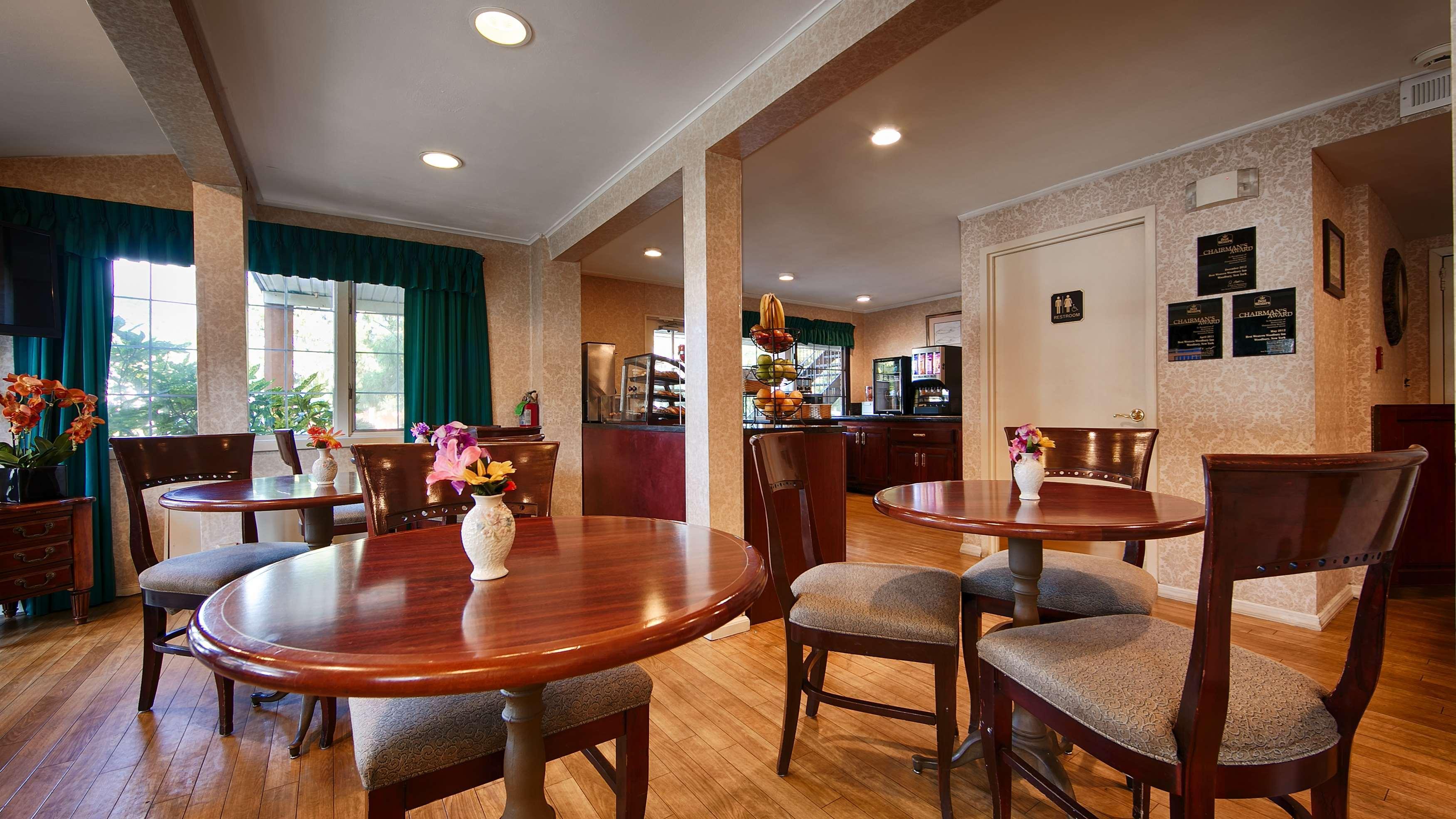 Surestay Plus By Best Western Woodbury Inn Exteriör bild