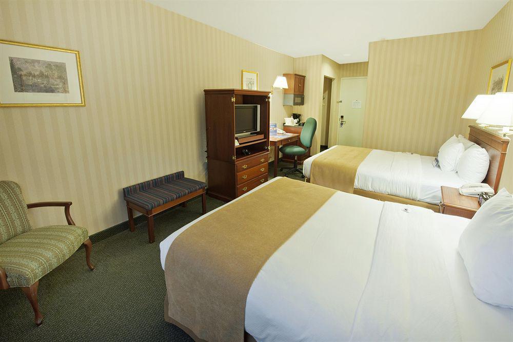 Surestay Plus By Best Western Woodbury Inn Rum bild
